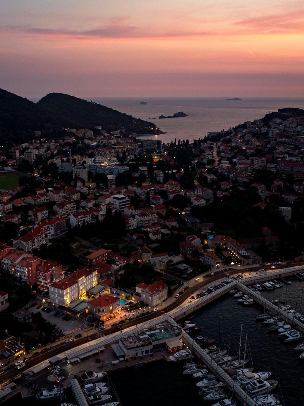 Lapad Hotel 4*